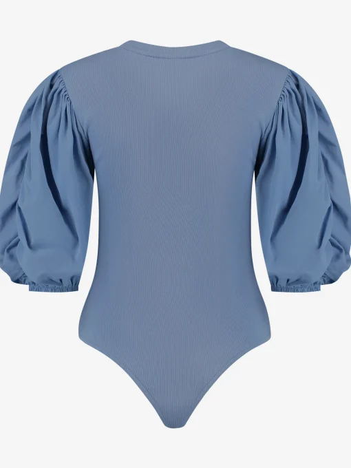 Body met pofmouwen