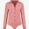 Fitted blouse body