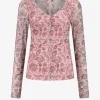 Fitted mesh top