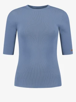 Fitted top
