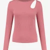 Fitted top met cut-out