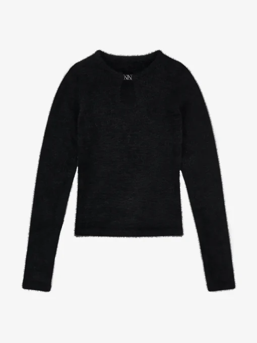 Fluffy trui met detail bij hals