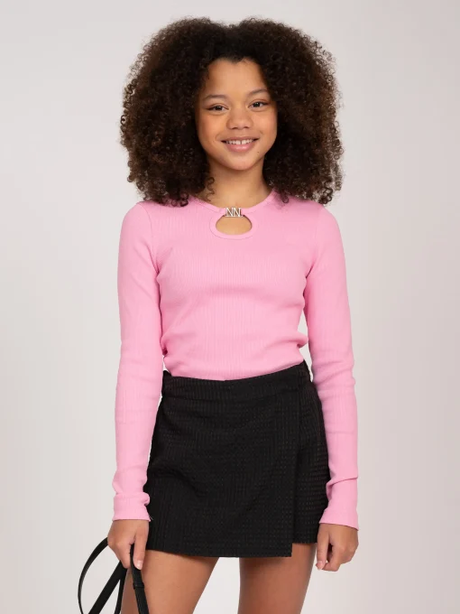 Geribbelde top met open detail