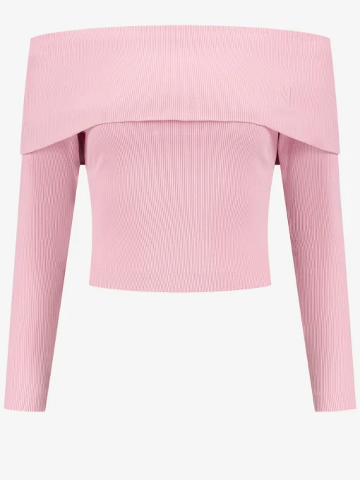 Off shoulder top