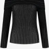 Off shoulder top met glitter strepen