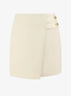 Rok met detail op de zijkant