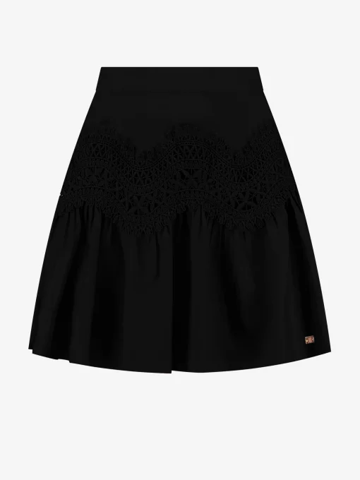 Rok met embroidery