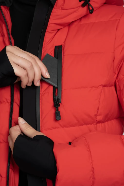 Ski jas met capuchon en elastische riem