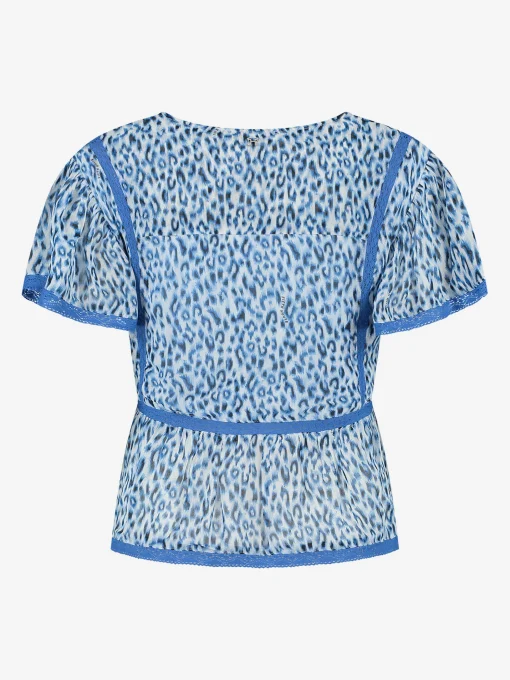 Top met dierenprint