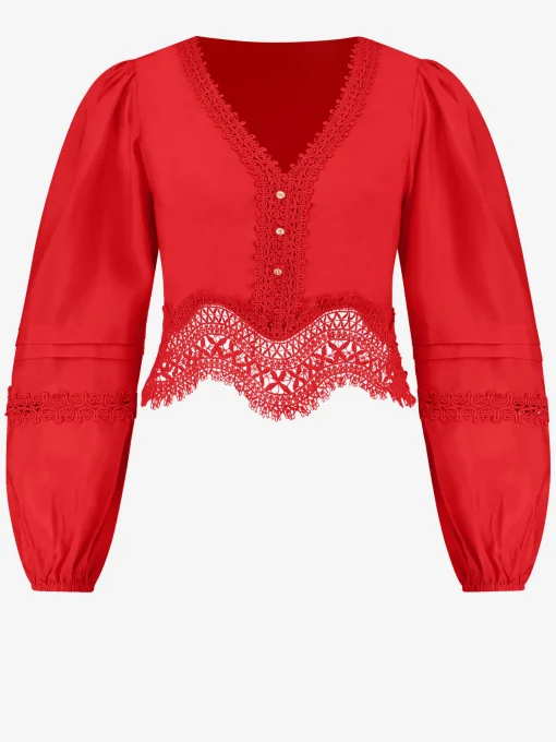 Top met embroidery