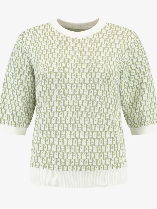 Top met logo patroon