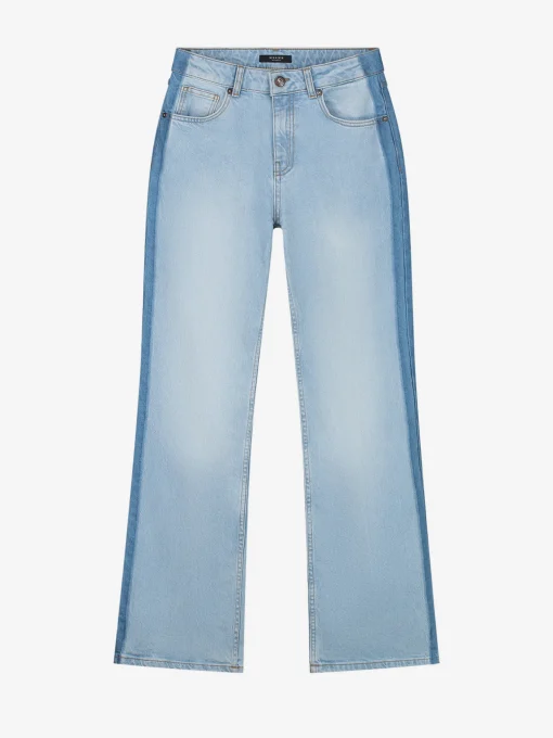 Wide leg jeans