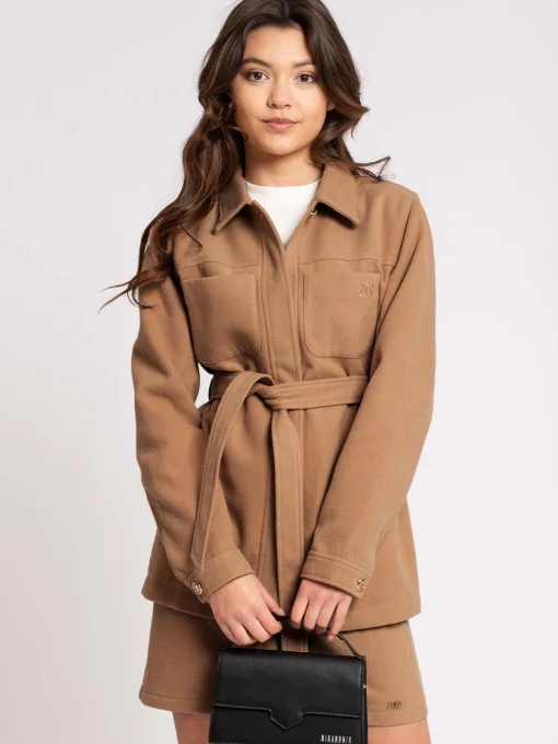 Zachte blazer met ceintuur