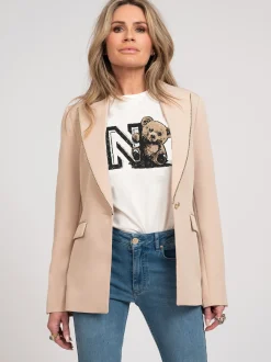 Aansluitende blazer