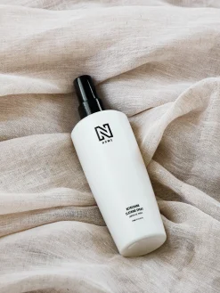Jardin de Paris Refreshing Clothing Spray