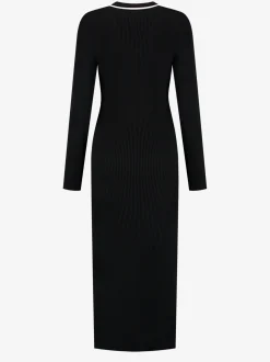 Lange geribbelde jurk met kraag en knoopdetails