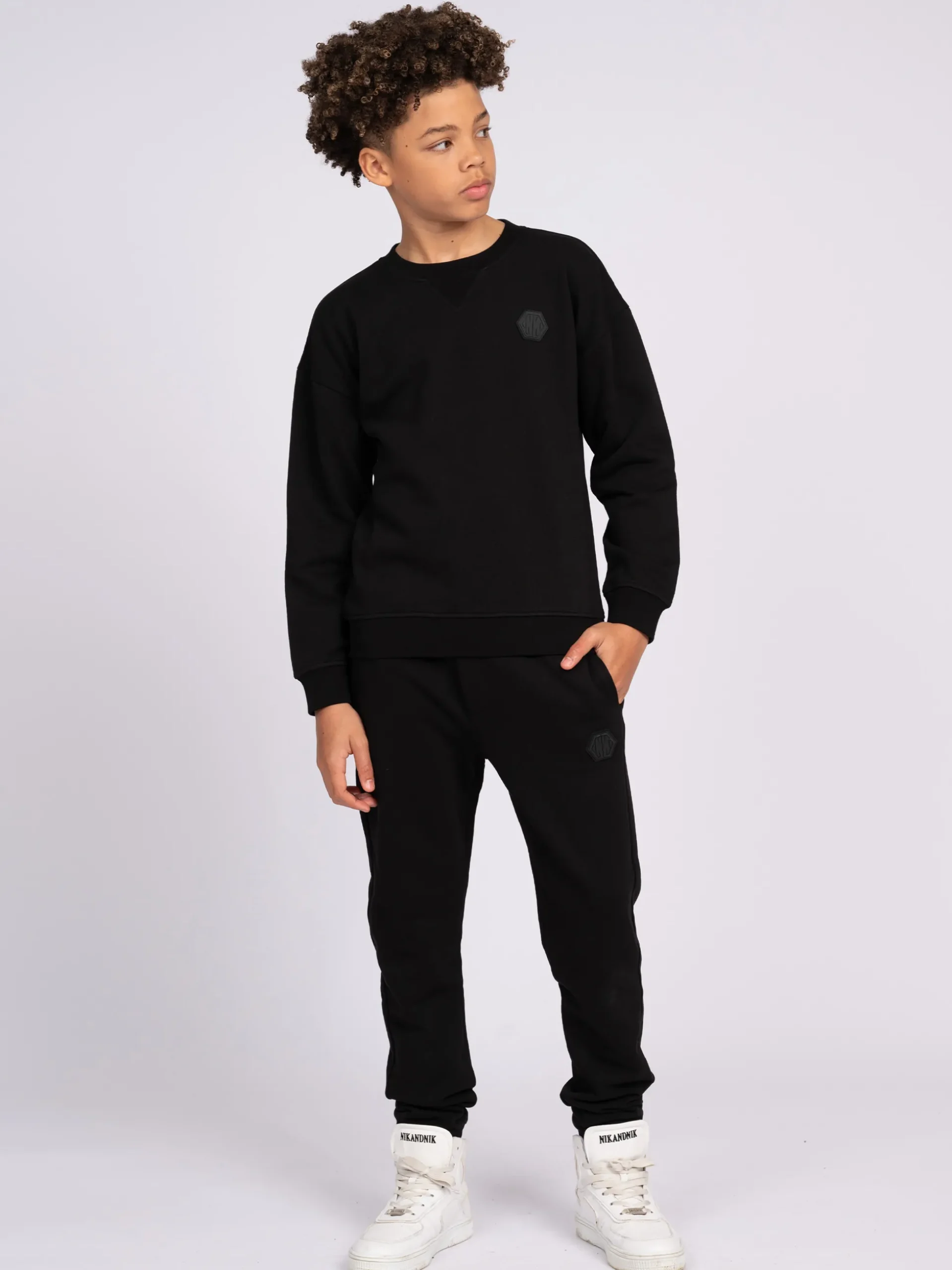 Losvallende joggingbroek met logo patch