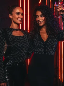 Lurex Monogram top with N slide