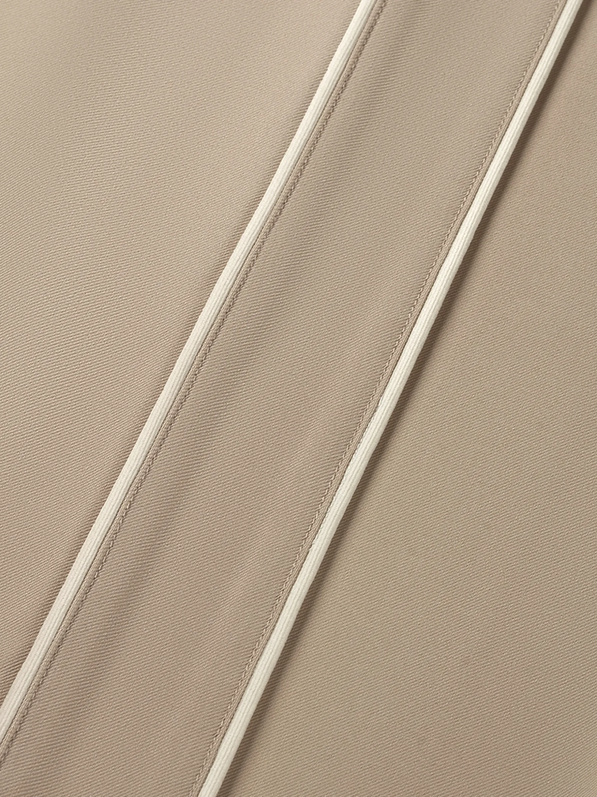 Rechtvallende broek met mid waist