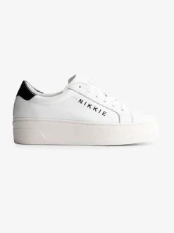 Sneaker met NIKKIE logo