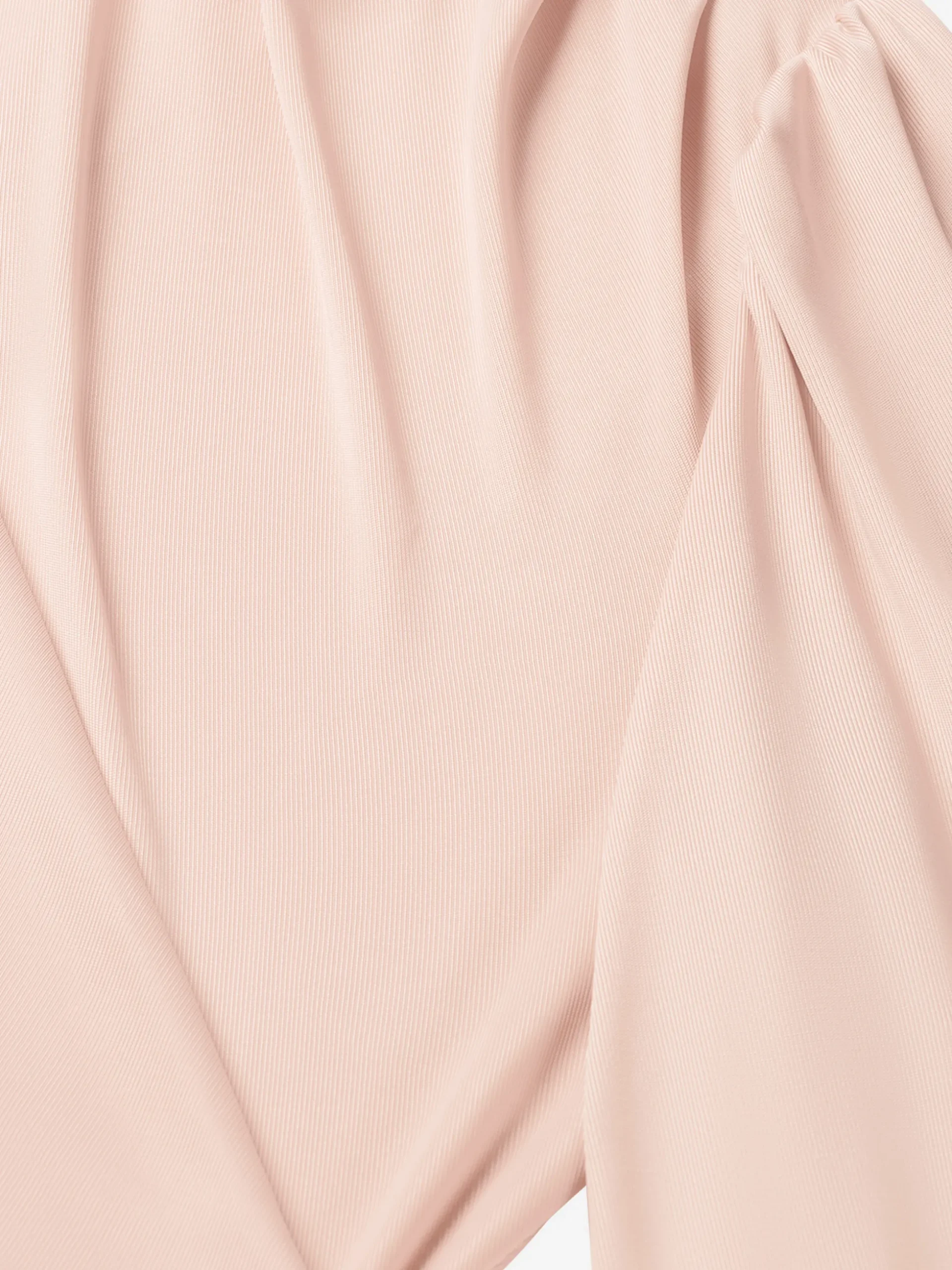 Top met col en open detail bij hals