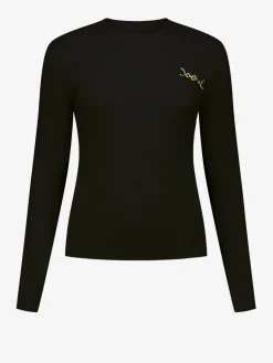 Top met ketting detail