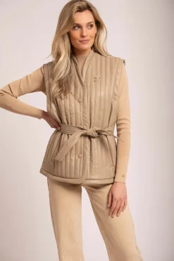 Vegan leren gilet met ceintuur met broche